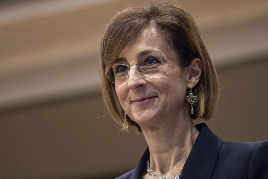 Cartabia incalza Figliuolo: “Nelle carceri vaccinare senza sosta”