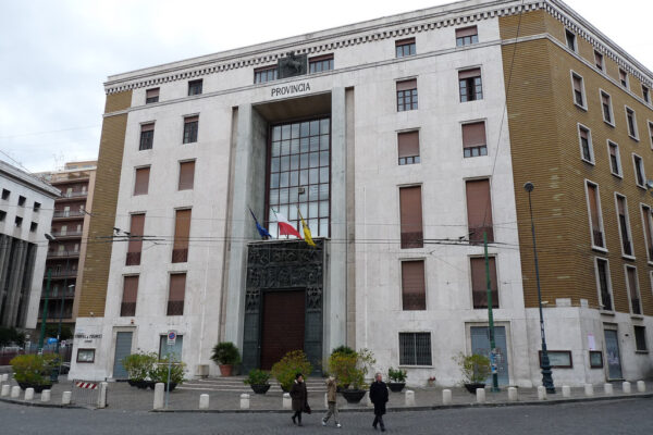 Meno diseguaglianze e servizi efficienti, ma va riformata la città metropolitana