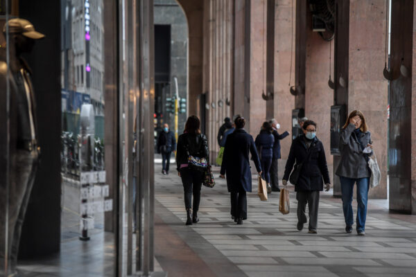 Colori delle Regioni, sei a rischio arancione: possibile lockdown nei week end