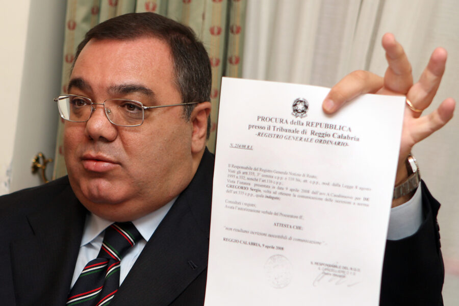 L’ex senatore De Gregorio assolto dopo 17 anni: le accuse di riciclaggio “non sussistono”
