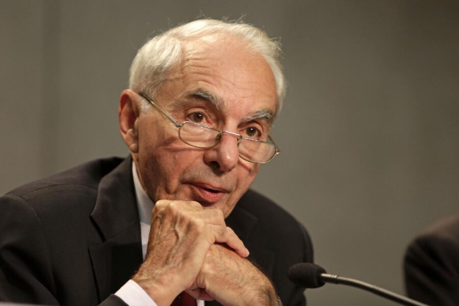 Tutti lodano Ciampi ma chi salvò l’Italia fu Giuliano Amato