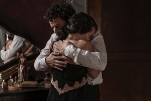 Il Commissario Ricciardi, Daniela De Vita è ‘Vipera’: “Anni di gavetta e studio continuo anche durante il covid”