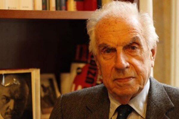 Intervista a Mario Tronti: “No all’alleanza coi 5S, il PD pensi a se stesso”