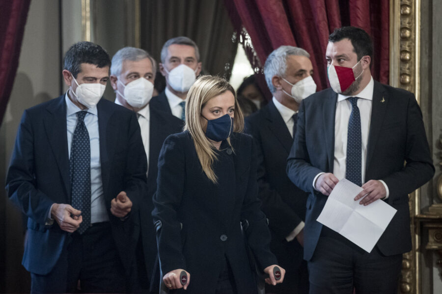 Governo Draghi, centrodestra sull’orlo della spaccatura