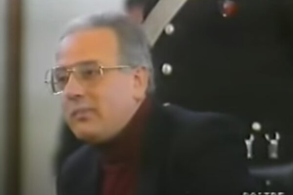 Cutolo morto al 41bis che secondo l’antimafia va inasprito, abbiate il coraggio di fucilare i condannati!