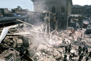 Strage di Bologna, a processo l’ex terrorista Bellini: la “Primula nera” ritenuta tra gli autori del massacro