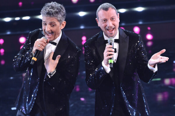 Foto Matteo Rasero/LaPresse 
03 marzo 2021 Sanremo, Italia 
spettacolo 
Festival di Sanremo 2021, seconda serata.
Nella foto:  Fiorello, Amadeus


Photo Matteo Rasero/LaPresse 
March 03, 2021 Sanremo, Italy 
entertainment 
Sanremo music festival 2021, second evening.
In the photo: Fiorello, Amadeus