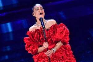 Foto Matteo Rasero/LaPresse
03 marzo 2021 Sanremo, Italia
spettacolo
Festival di Sanremo 2021, seconda serata.
Nella foto: Elodie
Photo Matteo Rasero/LaPresse
March 03, 2021 Sanremo, Italy
entertainment
Sanremo music festival 2021, second evening.
In the photo: Elodie Foto Matteo Rasero/LaPresse
03 marzo 2021 Sanremo, Italia
spettacolo
Festival di Sanremo 2021, seconda serata.
Nella foto: Elodie
Photo Matteo Rasero/LaPresse
March 03, 2021 Sanremo, Italy
entertainment
Sanremo music festival 2021, second evening.
In the photo: Elodie