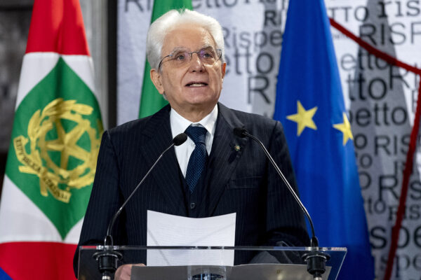 Foto Paolo Giandotti/Ufficio Stampa Quirinale/LaPresse
08-03-2021 Roma – Italia
PoliticaIl Presidente della Repubblica Sergio Mattarella in occasione della celebrazione della “Giornata Internazionale della Donna”.DISTRIBUTION FREE OF CHARGE – NOT FOR SALE Foto Paolo Giandotti/Ufficio Stampa Quirinale/LaPresse
08-03-2021 Roma – Italia
PoliticaIl Presidente della Repubblica Sergio Mattarella in occasione della celebrazione della “Giornata Internazionale della Donna”.DISTRIBUTION FREE OF CHARGE – NOT FOR SALE