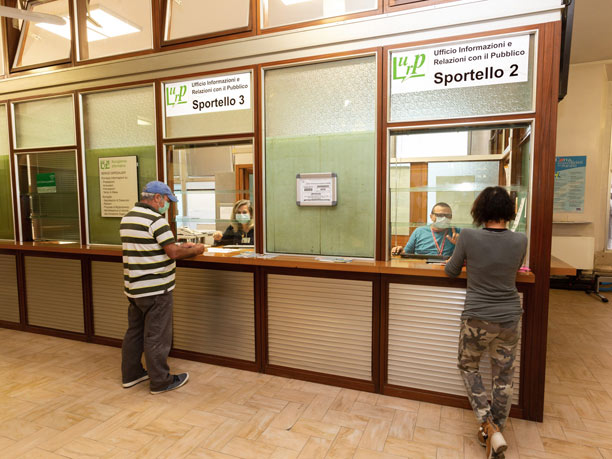 Campania, dipendenti pubblici anziani e spesso in malattia