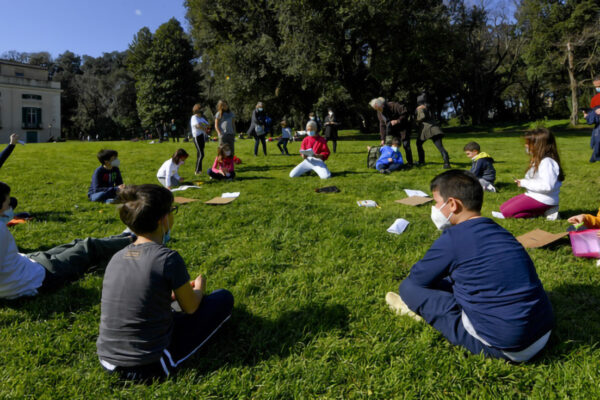 Studenti campani i più danneggiati: in aula solo un giorno su due