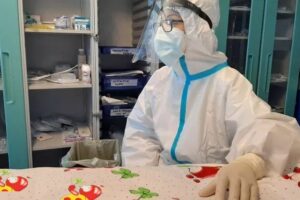 Covid, 11enne in pericolo di vita esce dalla terapia intensiva: “Notizia che ci aiuta ad andare avanti”