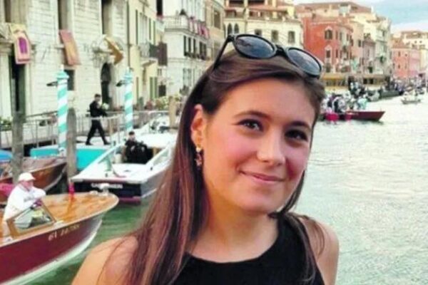 Marta pugnalata 20 volte mentre correva, la madre del 15enne: “Cervello in blackout, con la Dad non è più lui”