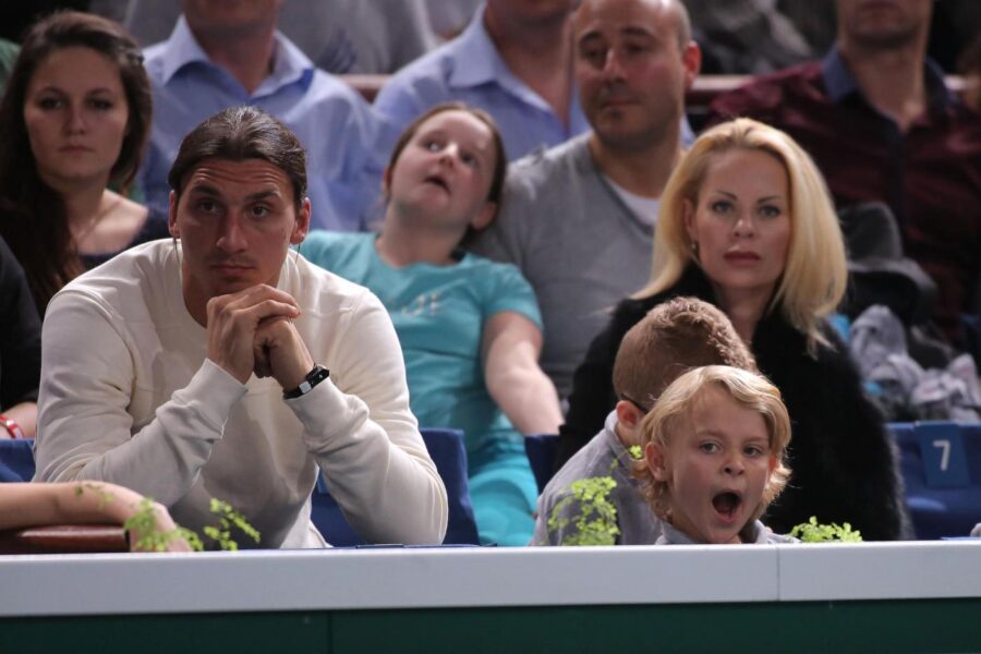 BNP Paribas Masters 2013 a Paris – celebrites au match Roger Federer Vs Novak DjokovicZlatan Ibrahimovic;Helena Seger (Zlatan Ibrahimovic’s wife); Maximilian (Zlatan Ibrahimovic’s son);Vincent Ibrahimovic (Zlatan Ibrahimovic’s son) LaPresseOnly Italy