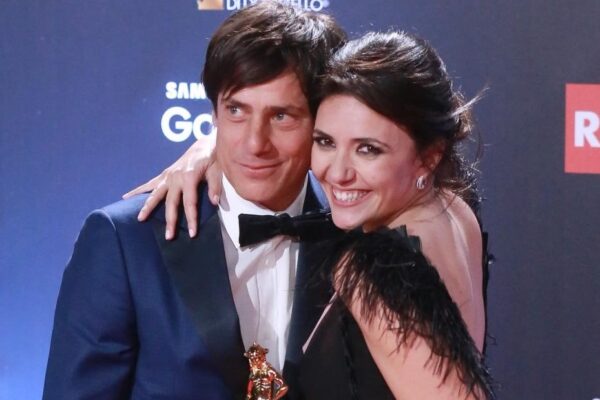 Foto Stefano Colarieti /  Sicilia / LaPresse
Spettacolo
Roma, 21.03.2018,  Studios S.r.l. Serata Premi David Di Donatello  2018
nella foto: Serena Rossi, Davide Devenuto

ph.  Stefano Colarieti / Sicilia / LaPresse
Entertainment
Roma, 21.03.2018, Studios S.r.l. Evening Awards David Di Donatello 2018
in the picture: Serena Rossi, Davide Devenuto