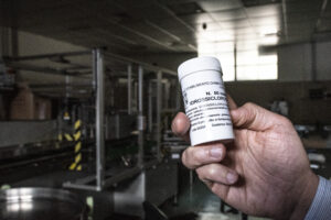 Effetti collaterali idrossiclorochina, il farmaco discusso usato contro il Covid