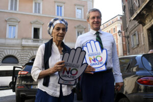 EMMA BONINO
BENEDETTO DELLA VEDOVA POLITICO EMMA BONINO
BENEDETTO DELLA VEDOVA POLITICO