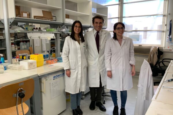 Il latte materno protegge i bambini dalle allergie: scoperta dei ricercatori napoletani del Ceinge