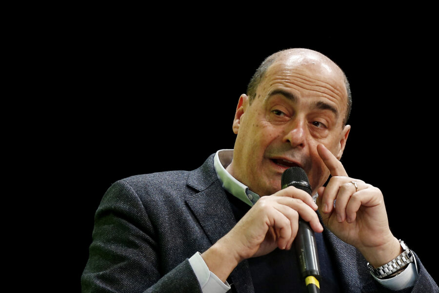 Zingaretti e le dimissioni social: il post di saluto di Conte lo sovrasta nei “mi piace”