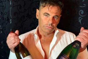 Davide Lacerenza ‘crocifisso’ per un delivery in Svizzera: “A Milano assembramenti peggiori”