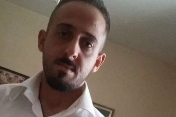 Schianto mentre portava figlio in ospedale, Angelo non ce l’ha fatta: “Non doveva finire così”