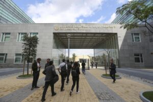 Apple di Napoli è un modello vincente, va applicato anche a Bagnoli