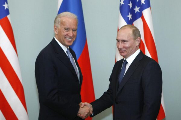 Gelo tra Biden e Putin, torna la Guerra Fredda tra Usa e Russia