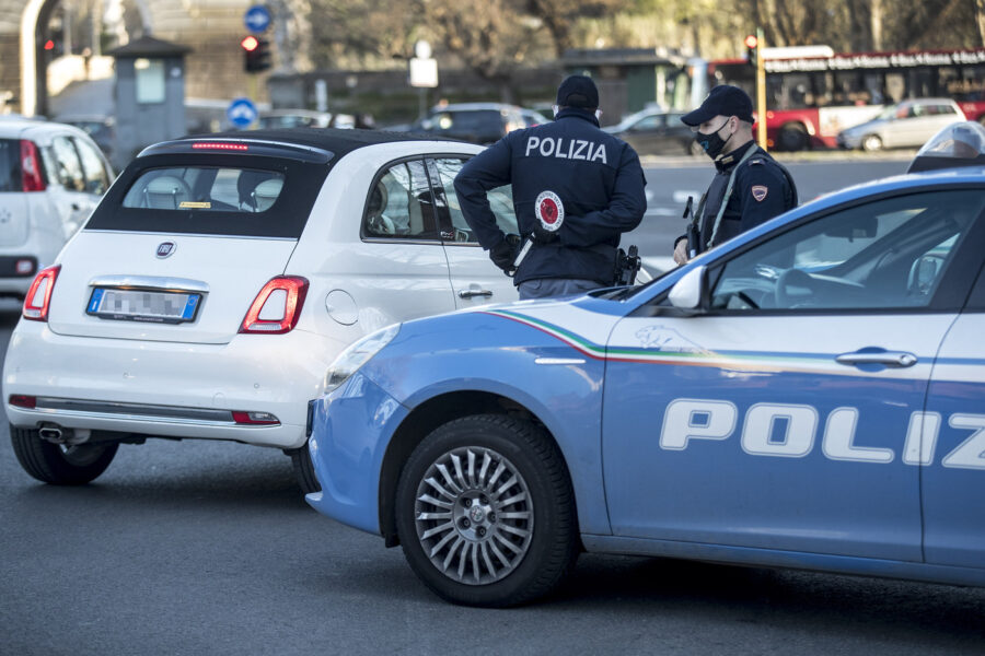 Colori delle Regioni, la Sardegna ‘perde’ il bianco e il Molise verso l’arancione: in 13 è allarme terapie intensive