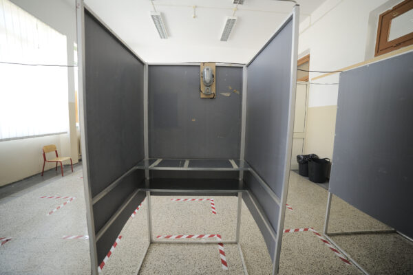 Elezioni Europee a colpi di like, quando la preferenza si esprime sui social