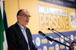 Segreteria PD, le scelte di Letta: 8 donne e 8 uomini tra nuovi ingressi e volti noti