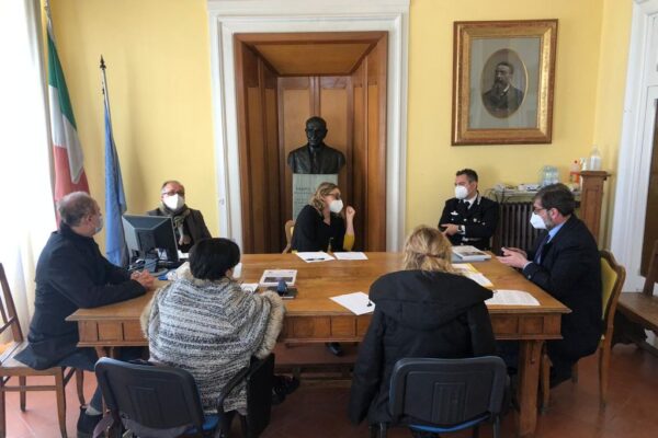 Il paradosso delle case lavoro: manca il…lavoro (ma non ad Aversa)