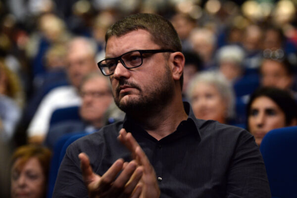 Migliore boccia Fico: “Da lui mai una parola sul fallimento di de Magistris”