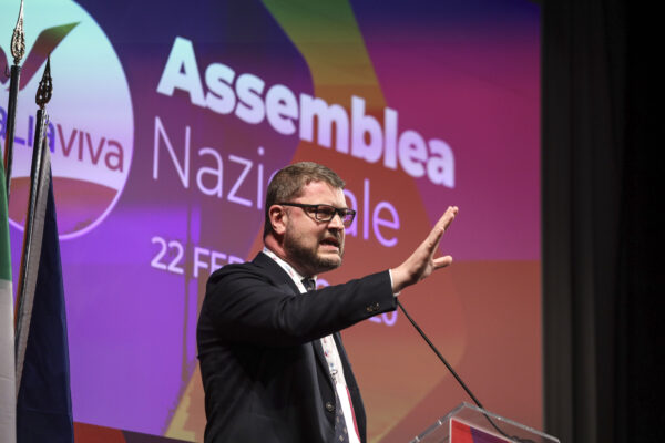 “Cartabia e piano vaccino grandi vantaggi di aver mandato a casa Conte, per Letta ci siamo”, parla Gennaro Migliore