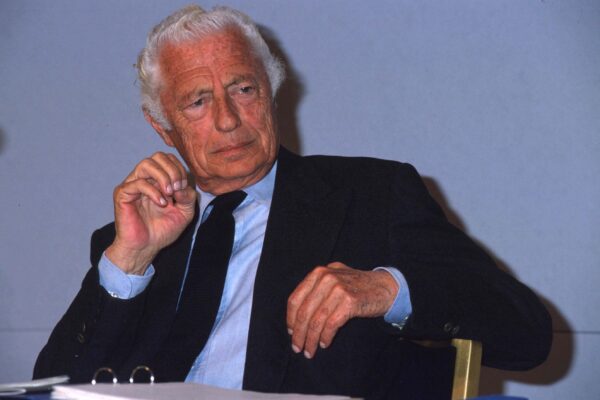Chi era Gianni Agnelli: libertino e aristocratico con la Fiat ha costituito il Dna italiano