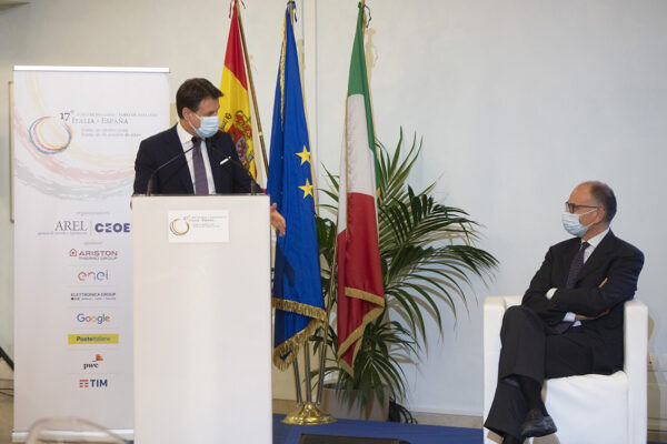 Se Conte è il grillino dei poveri, Letta aspira ad essere il grillino dei ricchi