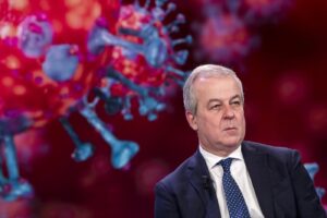 Terremoto al Cts, Draghi caccia 14 tecnici e promuove Locatelli coordinatore