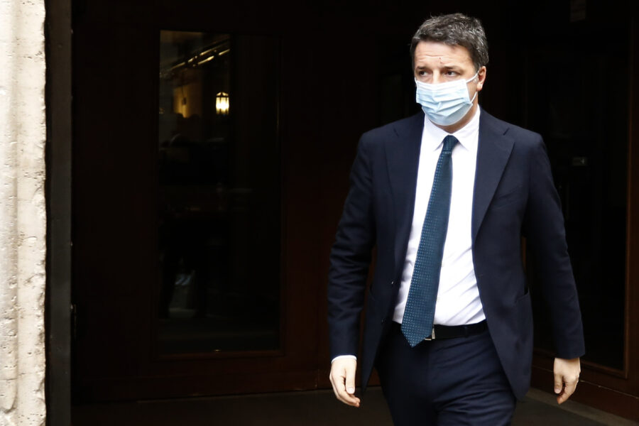 Renzi sfida Letta, ma Italia Viva rischia di sbriciolarsi: due senatori verso il ritorno nel PD