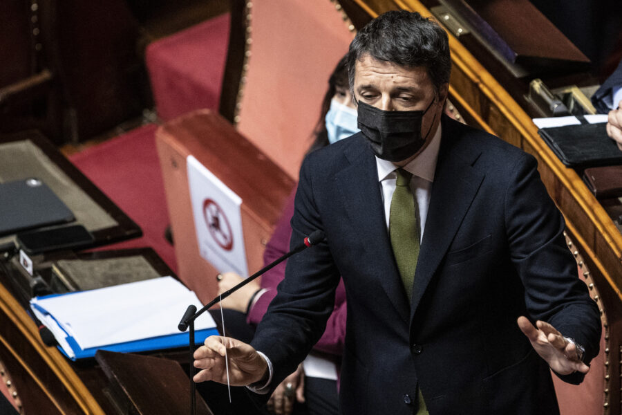 Bossoli a Renzi: solidarietà da tutti, solo i grillini restano silenziosi (tranne Buffagni)