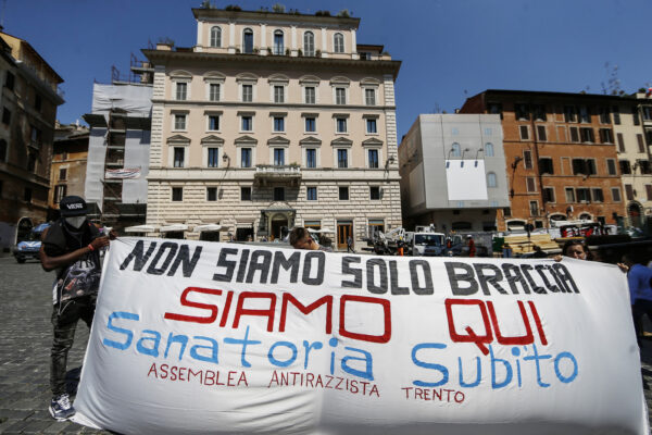 Beffa sanatoria, ok a 1.500 migranti