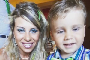 Viviana e Gioele, l’ipotesi del suicidio inscenato: “Fu uccisa, il corpo trasportato sotto al traliccio”