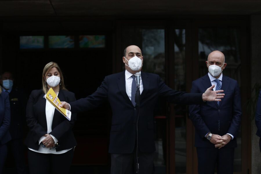 Regione Lazio, Zingaretti apre ai grillini: entrano in giunta due assessori M5S