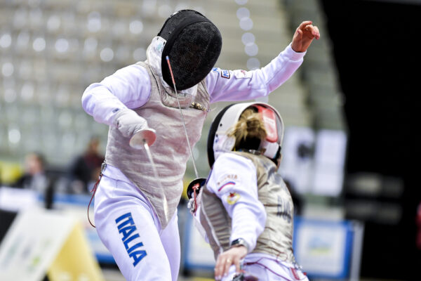 Lo sport che unisce: “Più scherma meno schermi” il progetto finalizzato al benessere personale e collettivo