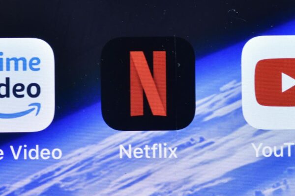 Dove vedere i film candidati agli Oscar: tanti titoli su Netflix e Prime, Nomadland su Disney+