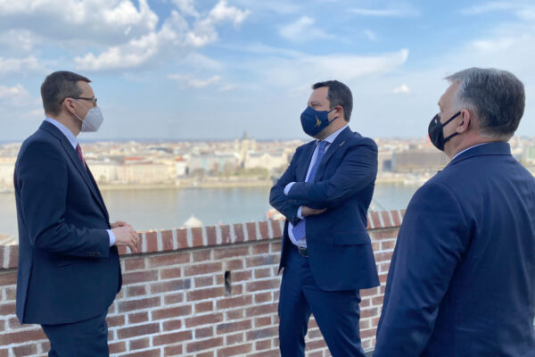 Salvini cerca casa a Bruxelles e lancia Rinascimento Europeo per smarcarsi da Meloni e Giorgetti