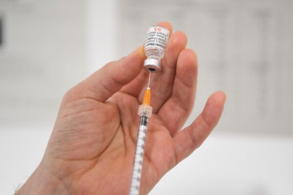 La Serbia, un inaspettato «hub» vaccinale