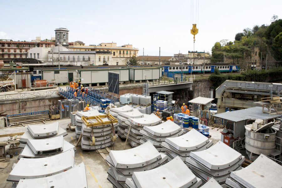 Napoli, bloccati 9 progetti su 10: flop da oltre 300 milioni