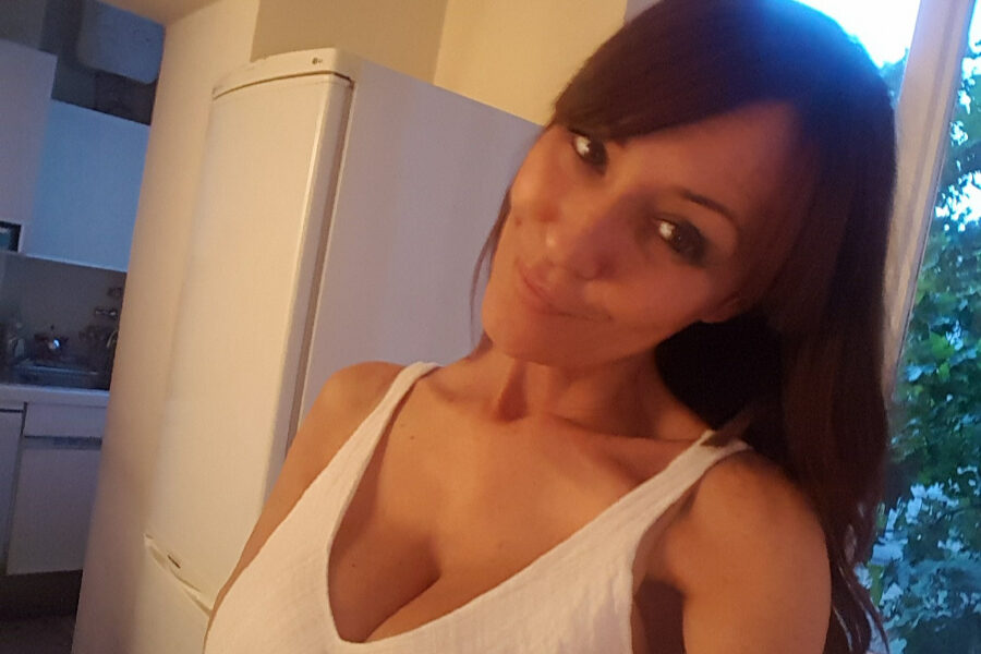 Come è morta Erica Vittoria Hauser, la dama del trono senior di Uomini e Donne morta a soli 44 anni