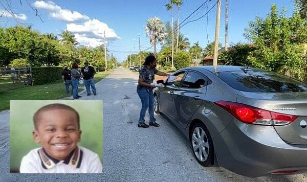 Tragedia al compleanno, bimbo di 3 anni ucciso da un colpo di pistola