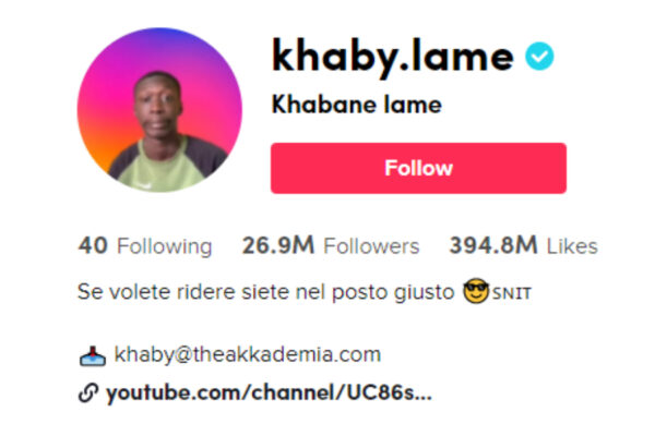 Chi è Khaby Lame, l’italiano più seguito su TikTok: superati Chiara Ferragni e Gianluca Vacchi