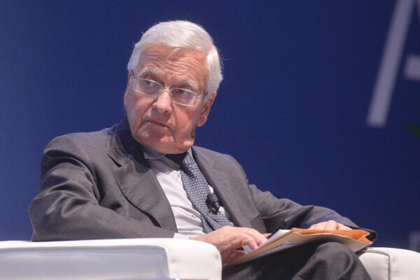 “Puntiamo sul porto, nel futuro di Napoli c’è il Mediterraneo”, la visione di Adriano Giannola